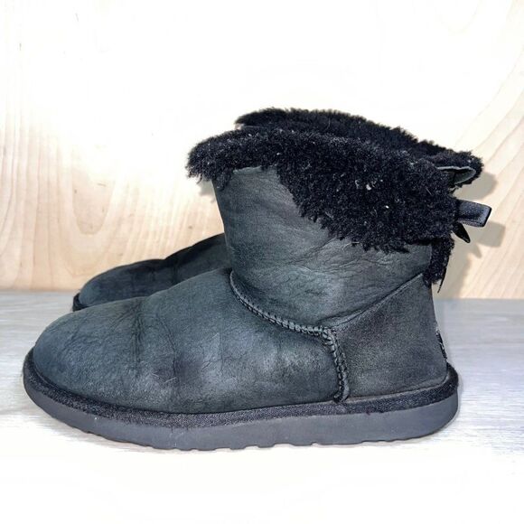 UGG Mini Bailey Bow Black 1005062 Women's 8 - Picture 1 of 10